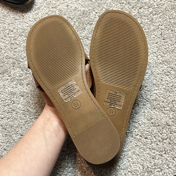 Universal Thread Brown Slide Sandals - Picture 3 of 4
